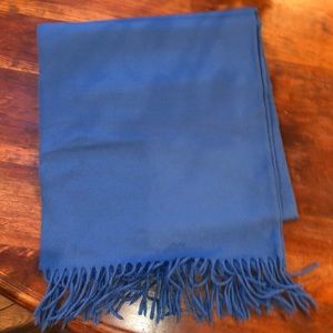 Blue pashmina